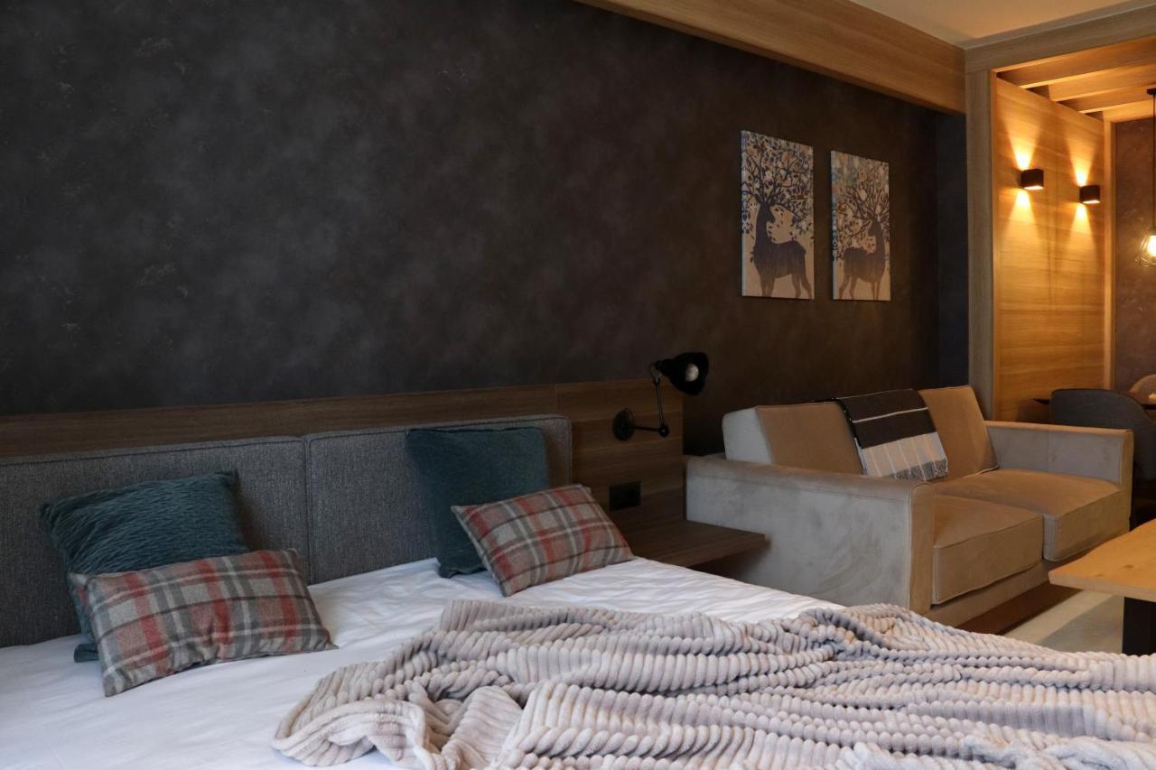 Superior Woodside Residences & * Kopaonik