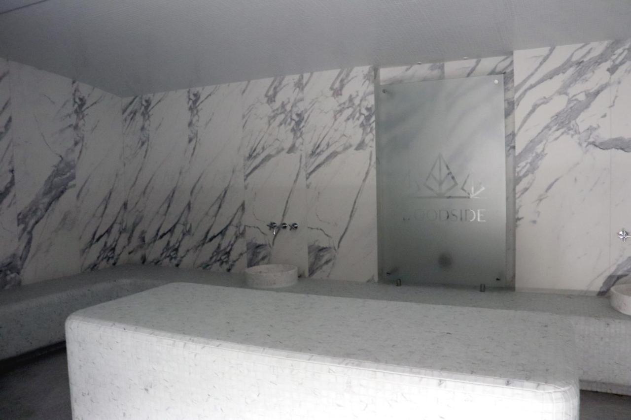 Apartament Superior Woodside Residences &